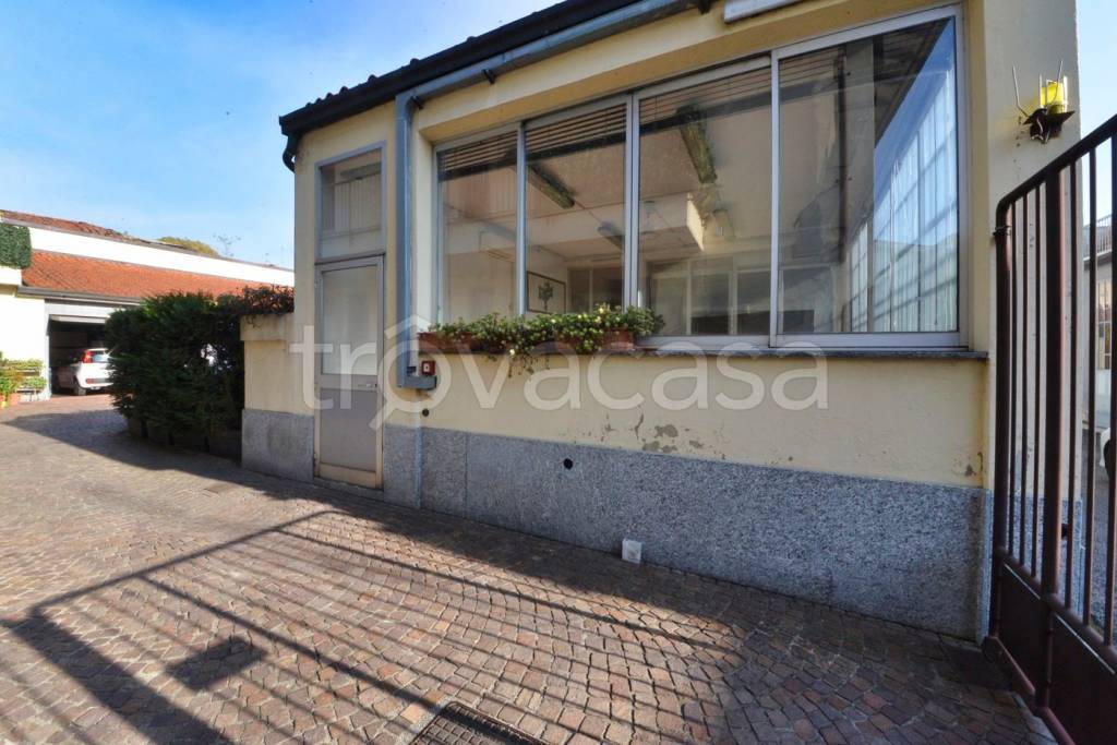 appartamento in affitto a Muggiò