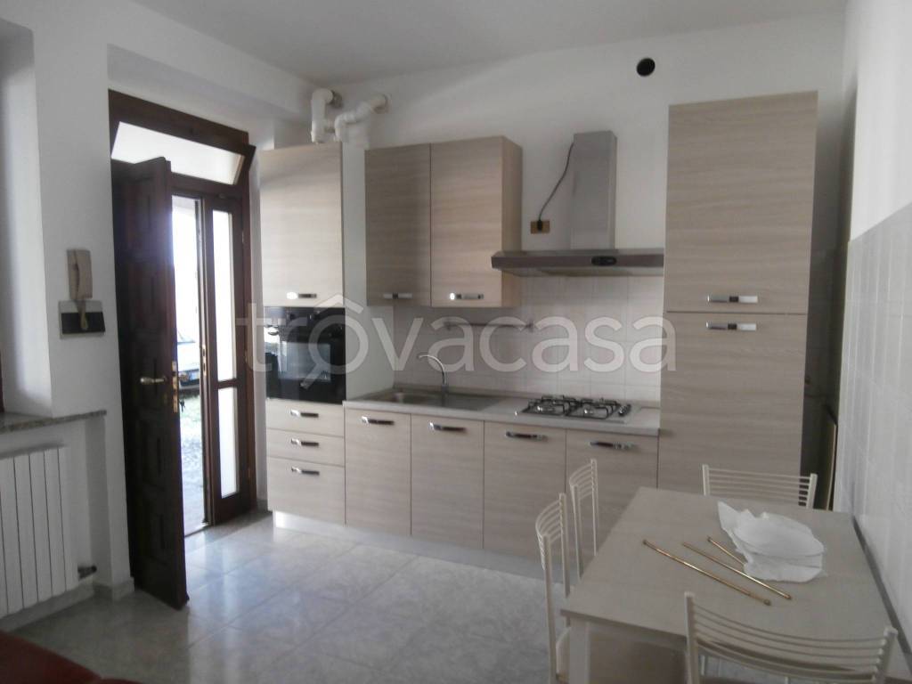 appartamento in affitto a Muggiò