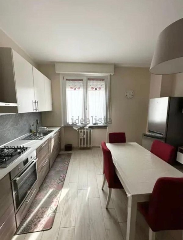 appartamento in affitto a Muggiò