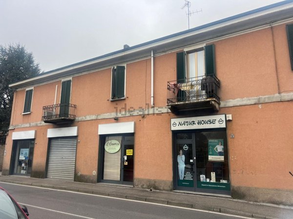 ufficio in affitto a Muggiò in zona Taccona