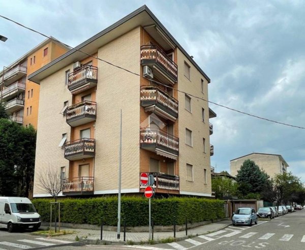 appartamento in affitto a Muggiò in zona Taccona