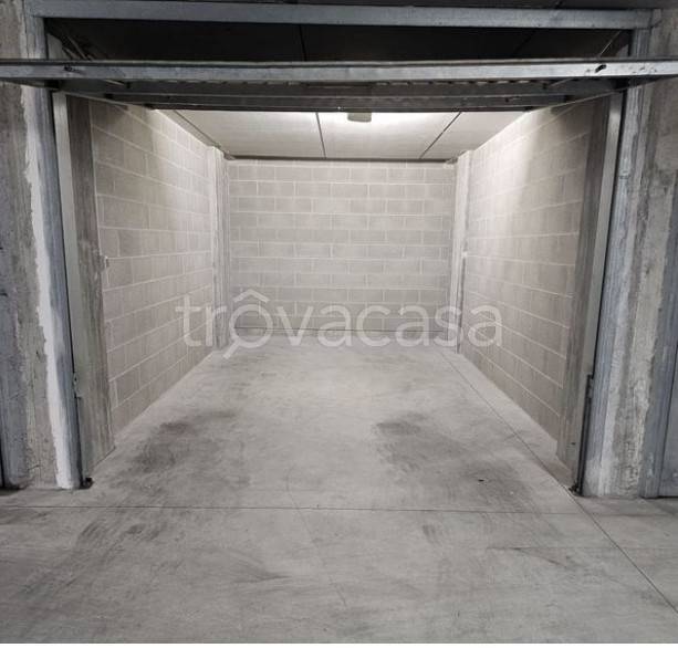 ufficio in affitto a Muggiò in zona Taccona