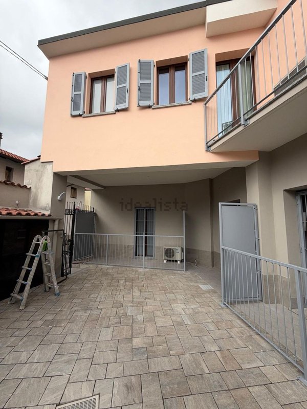 appartamento in affitto a Muggiò in zona Taccona