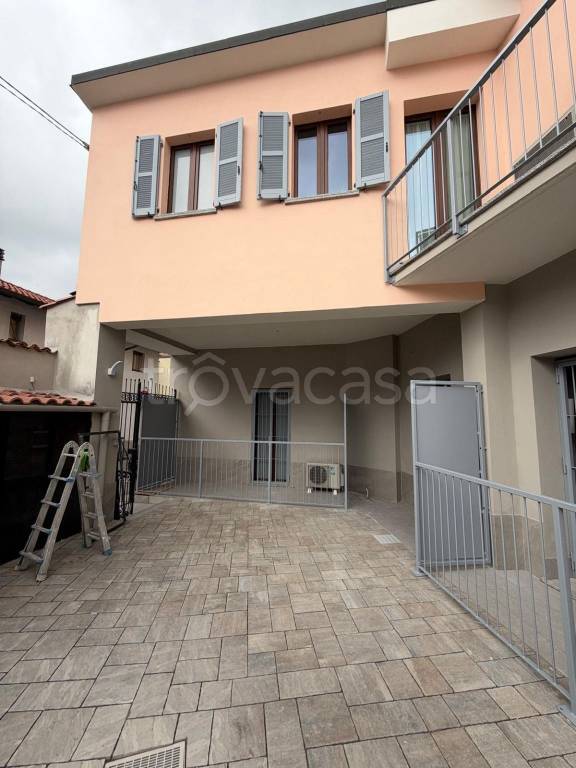 appartamento in affitto a Muggiò in zona Taccona
