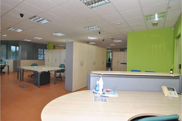 ufficio in affitto a Nova Milanese