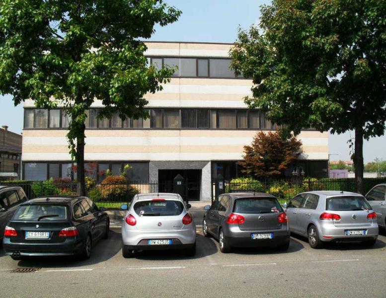 ufficio in affitto a Nova Milanese