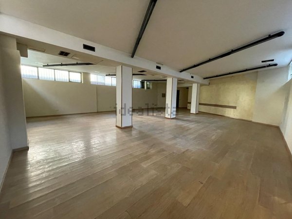 ufficio in affitto a Nova Milanese