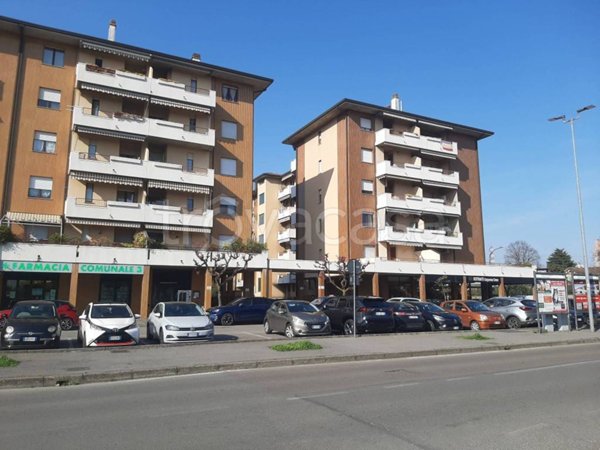 ufficio in affitto a Nova Milanese