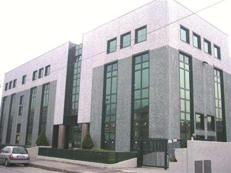 locale commerciale in affitto ad Ornago