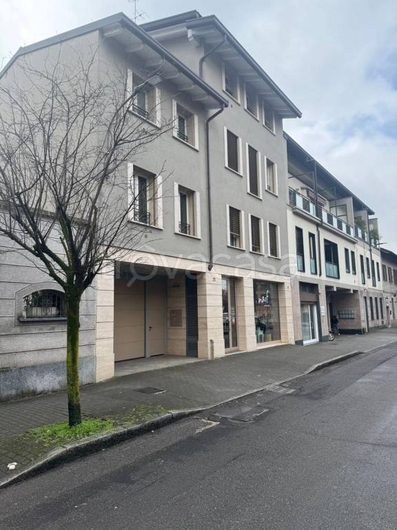 appartamento in affitto a Seregno