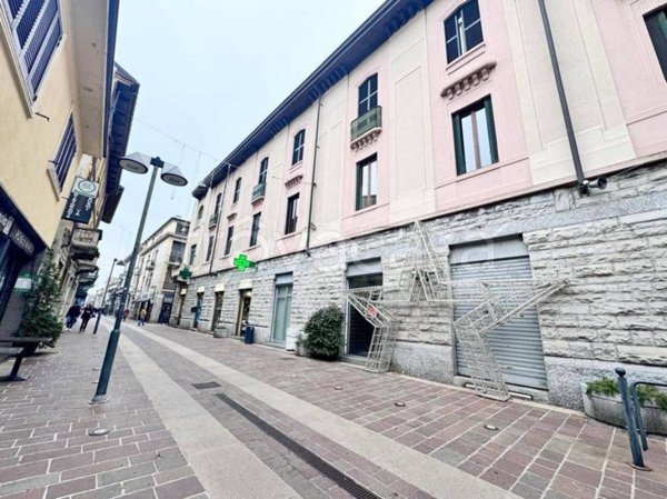 appartamento in affitto a Seregno