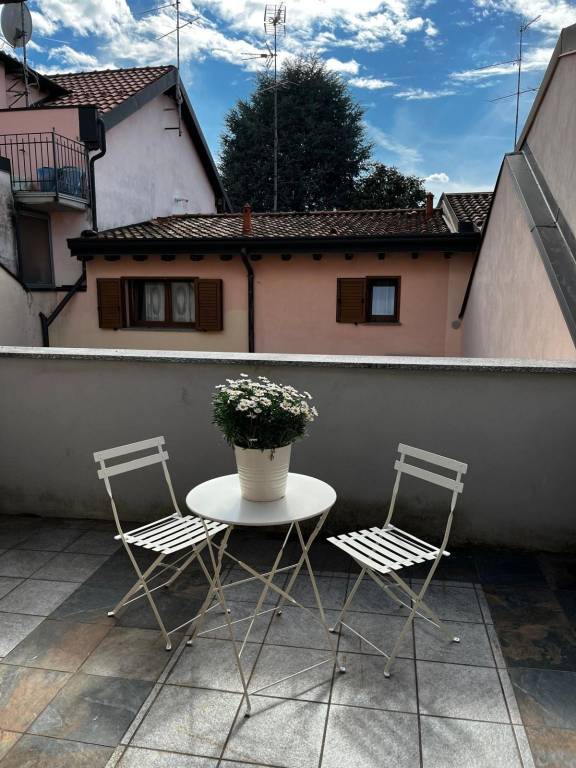 appartamento in affitto a Seregno