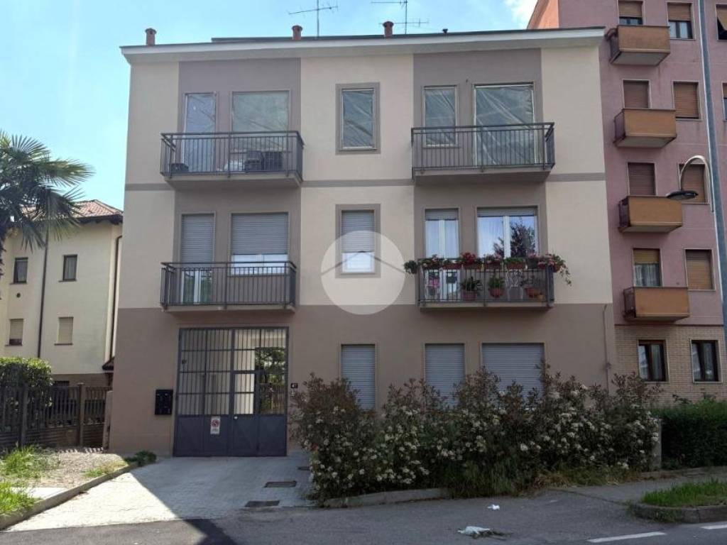 appartamento in affitto a Seregno