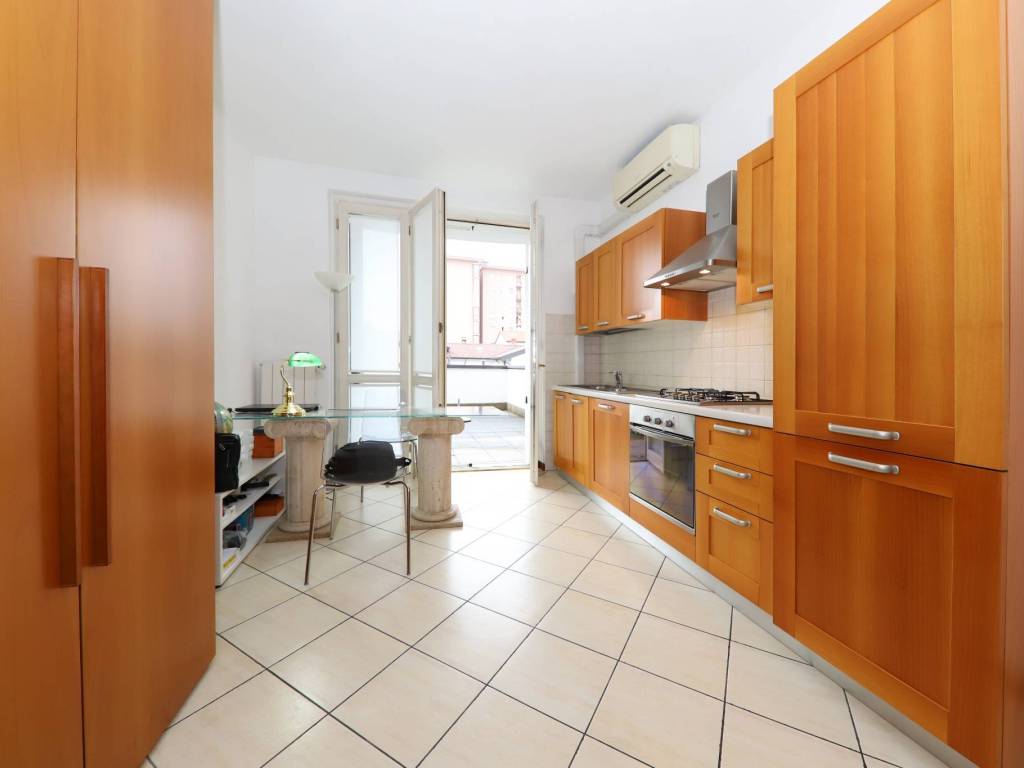 appartamento in affitto a Seregno