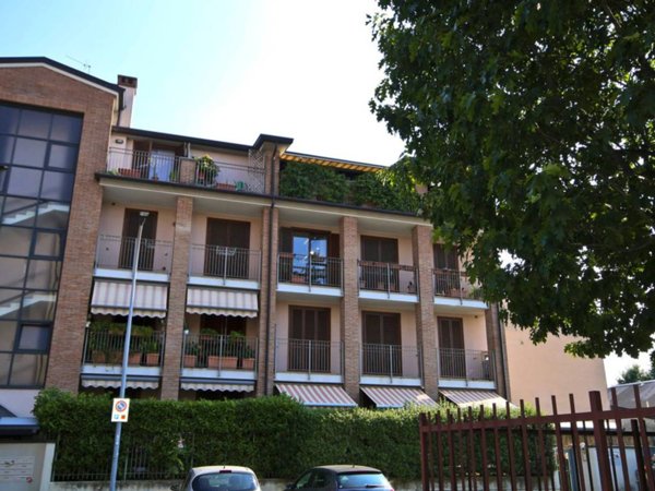 appartamento in affitto a Seregno