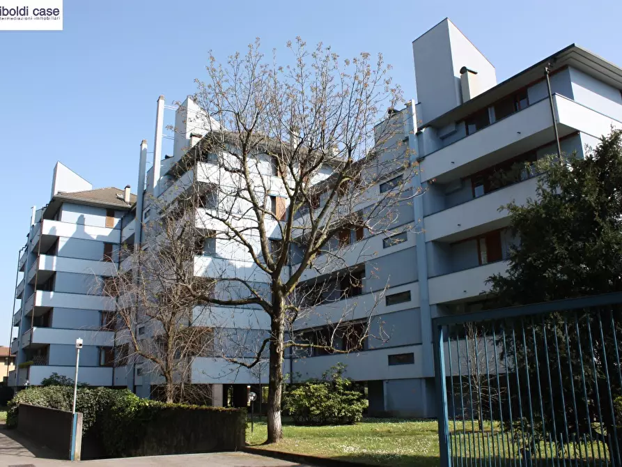 appartamento in affitto a Seregno