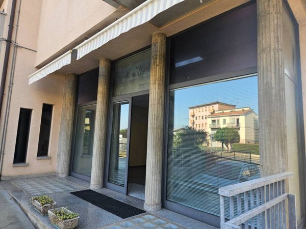 ufficio in affitto a Seregno