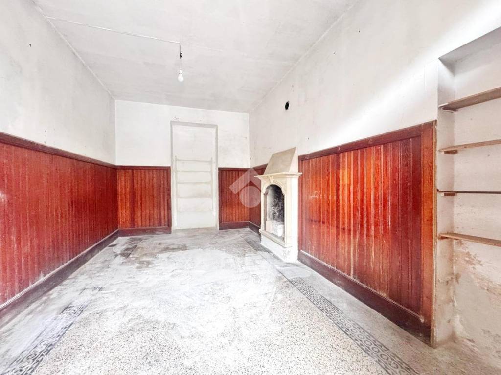 locale di sgombero in affitto a Seregno