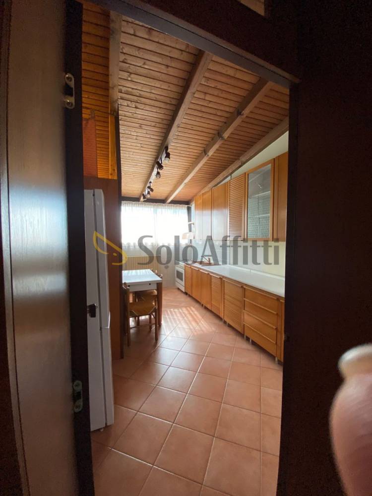 casa indipendente in affitto a Seregno