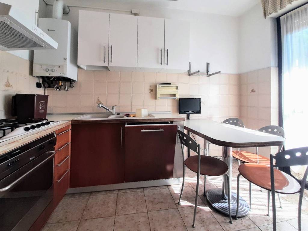 appartamento in affitto a Seregno