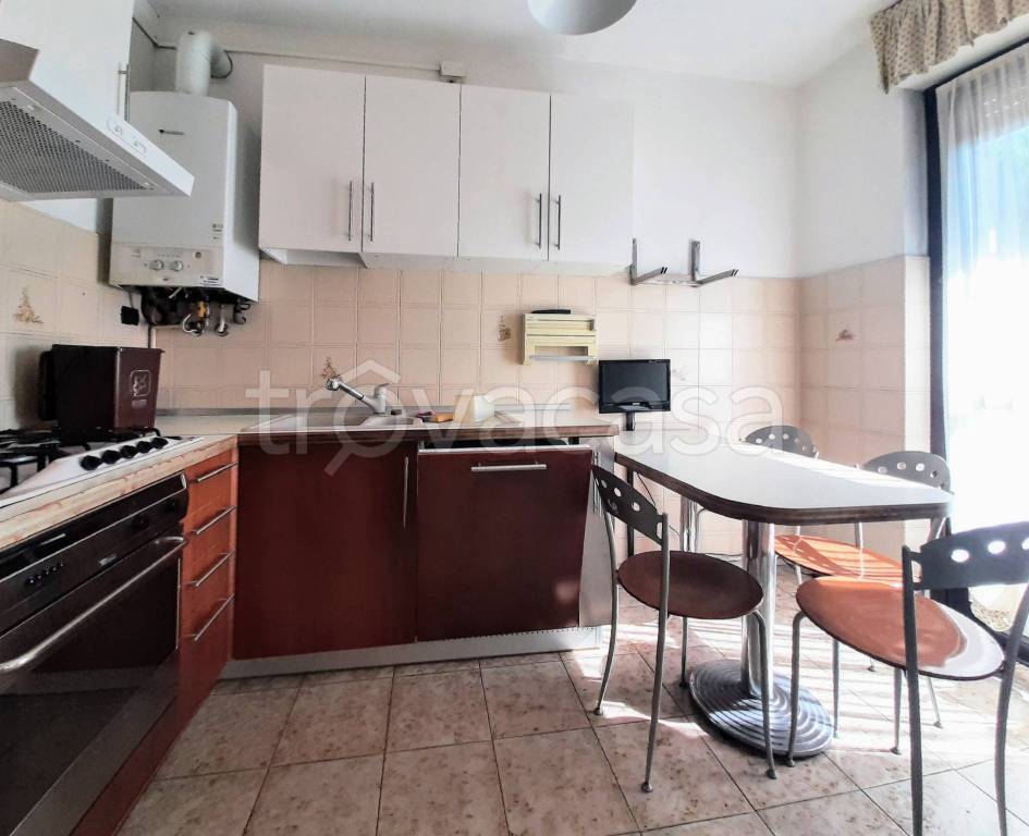 appartamento in affitto a Seregno