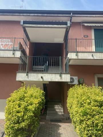 appartamento in affitto a Seregno