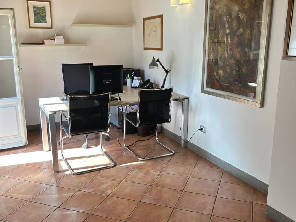 ufficio in affitto a Seregno