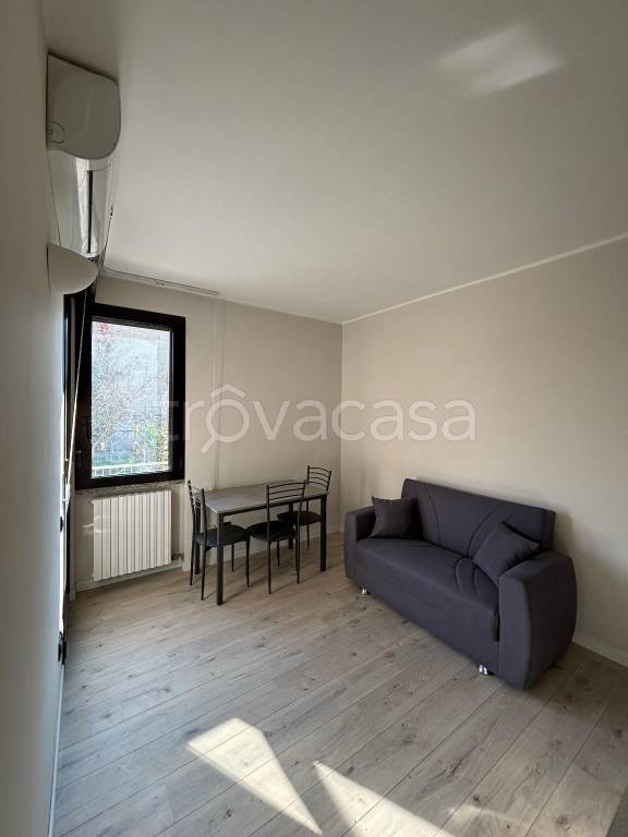 appartamento in affitto a Seregno