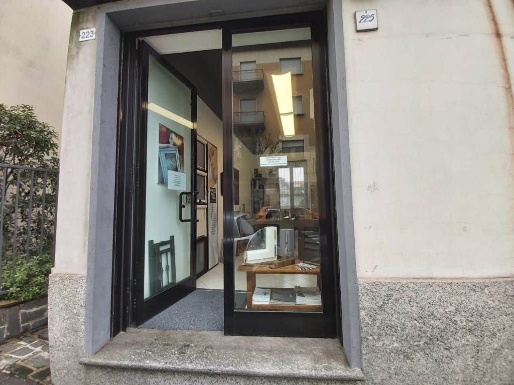 negozio in affitto a Seregno