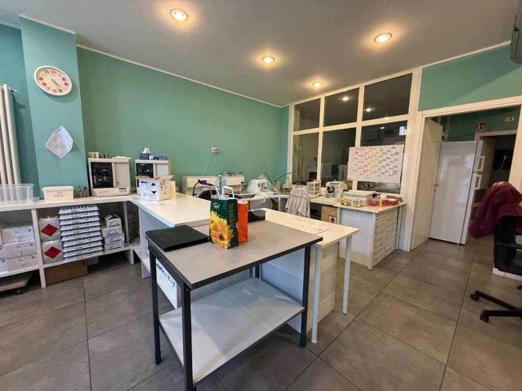 ufficio in affitto a Seregno