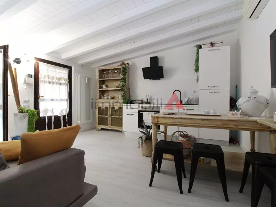 appartamento in affitto a Seregno