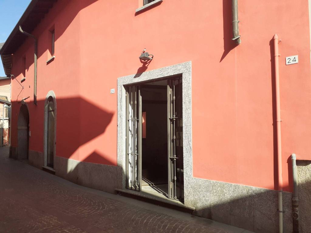 negozio in affitto a Seregno