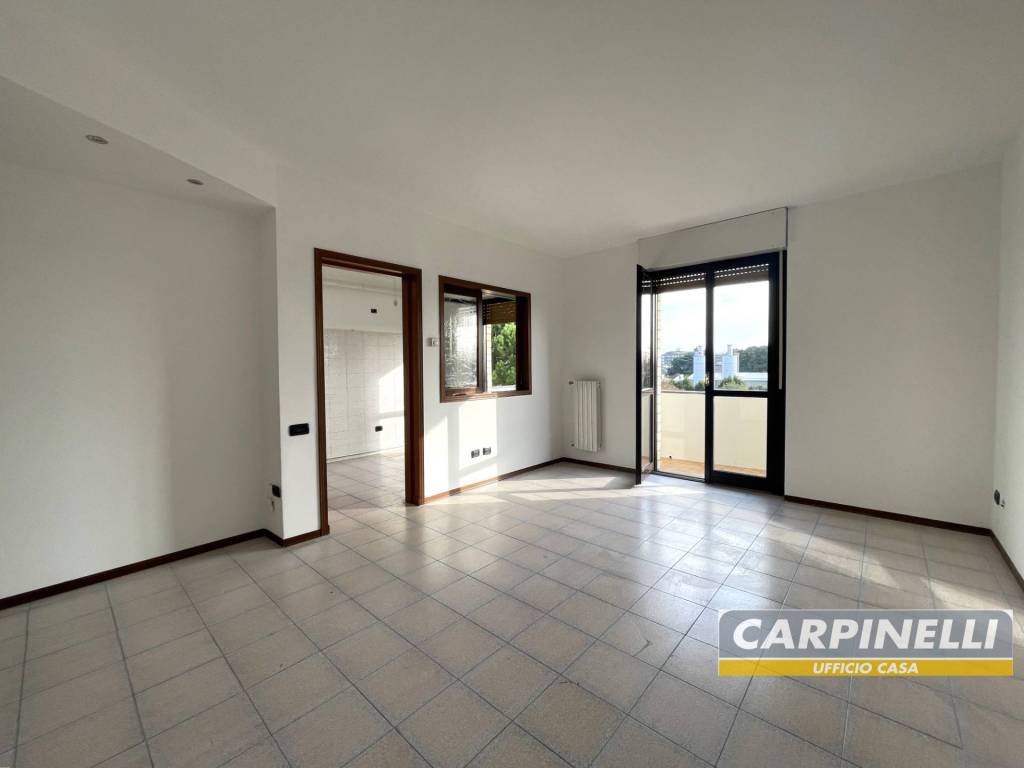 appartamento in affitto a Seregno