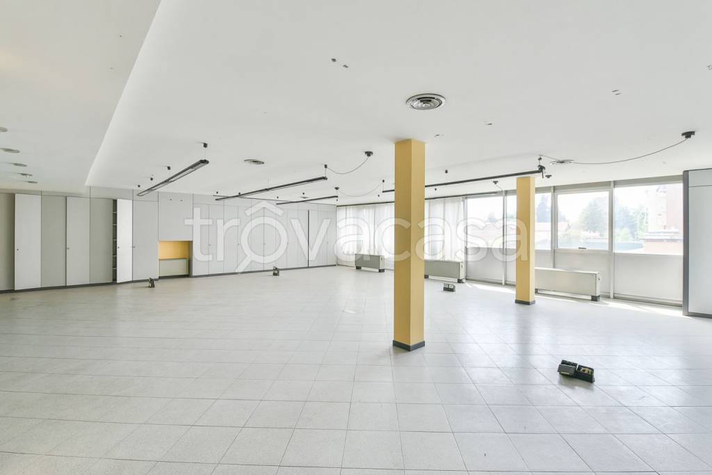 ufficio in affitto a Seregno