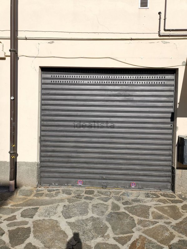 locale di sgombero in affitto a Seregno