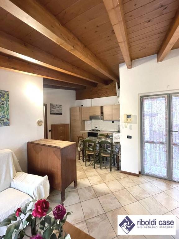 appartamento in affitto a Seregno