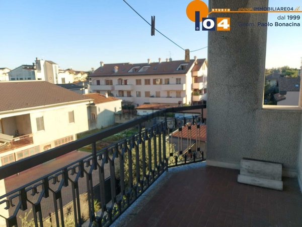 appartamento in affitto a Seregno