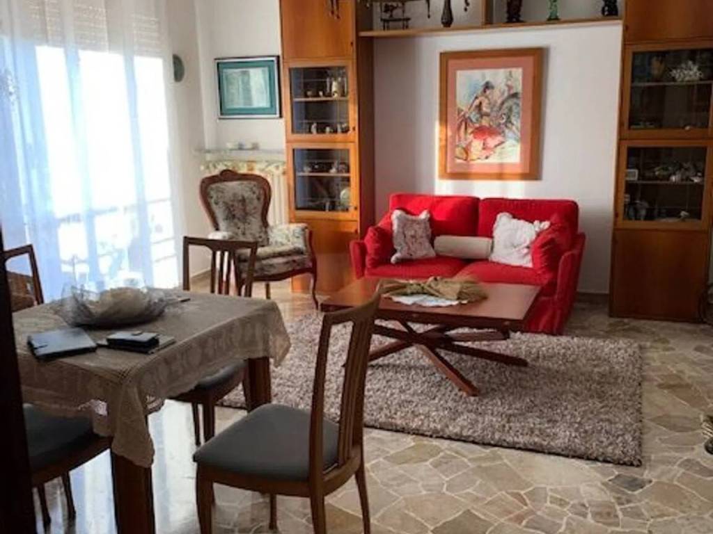 appartamento in affitto a Seregno