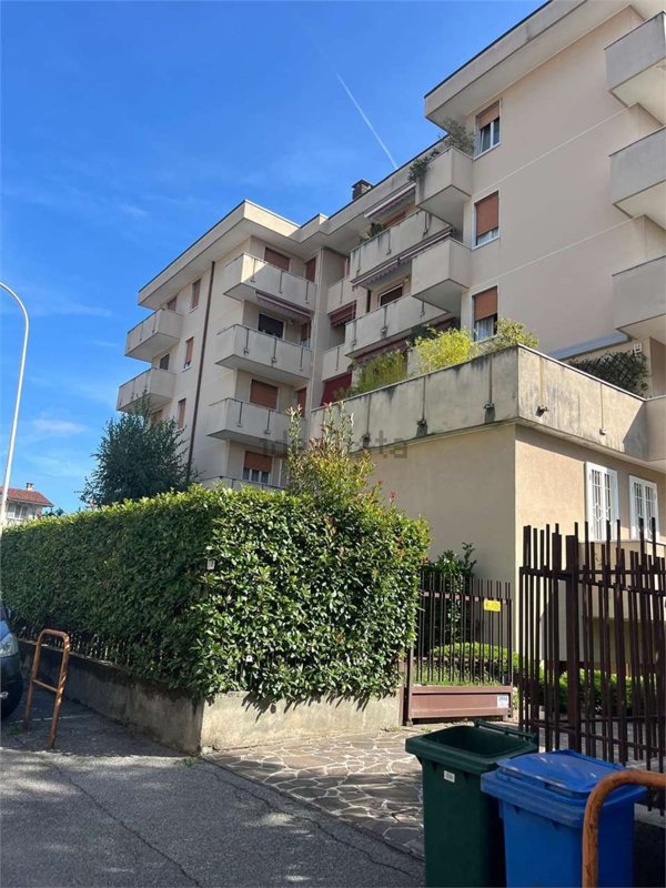 ufficio in affitto a Seregno