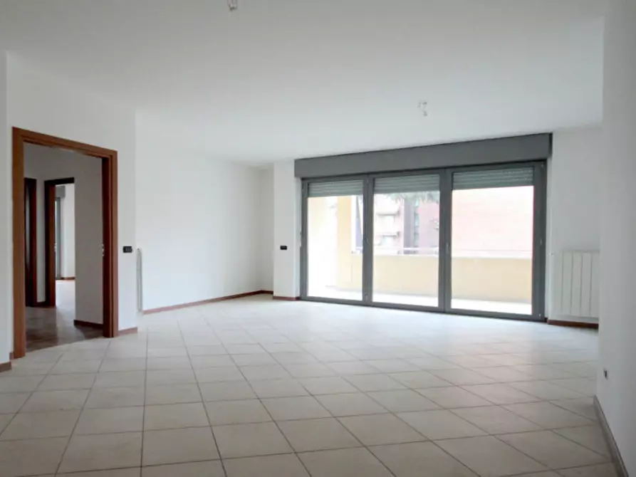 appartamento in affitto a Seregno