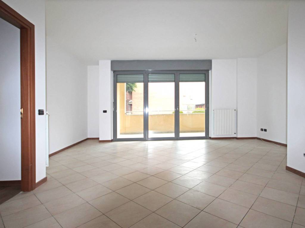 appartamento in affitto a Seregno
