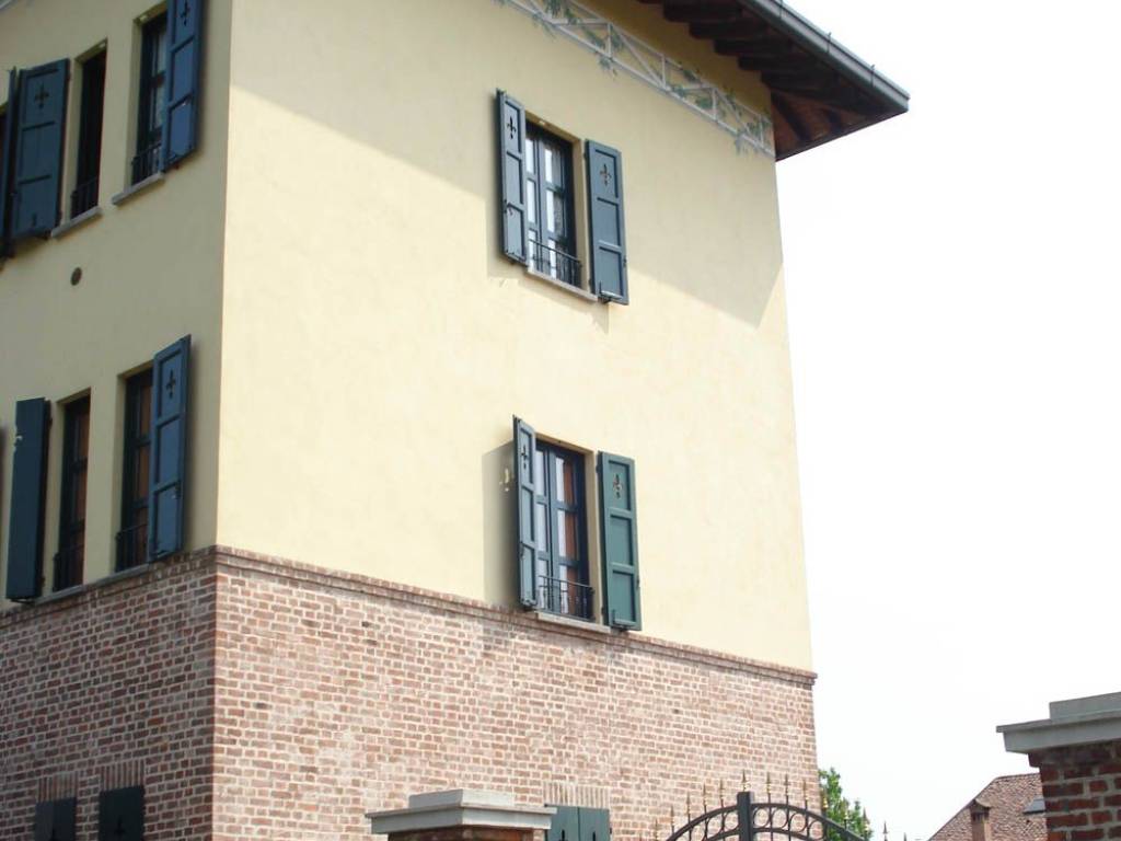 appartamento in affitto a Seregno