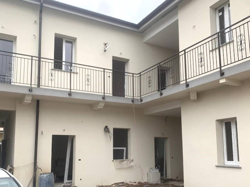 appartamento in affitto a Seregno