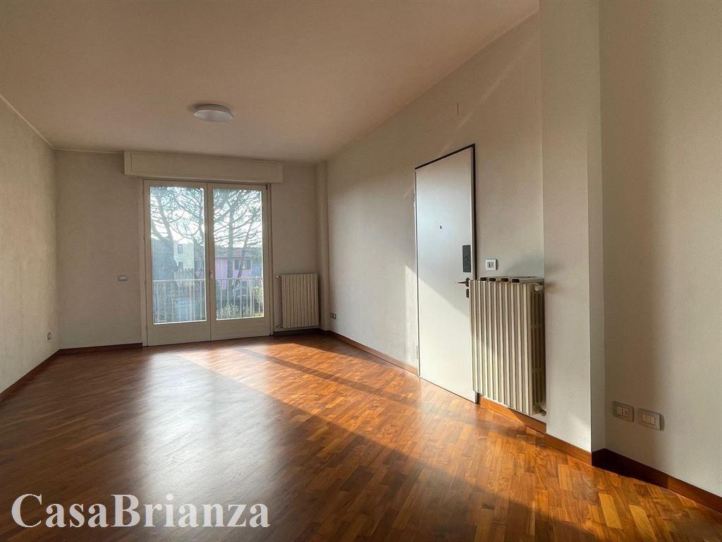 appartamento in affitto a Seregno