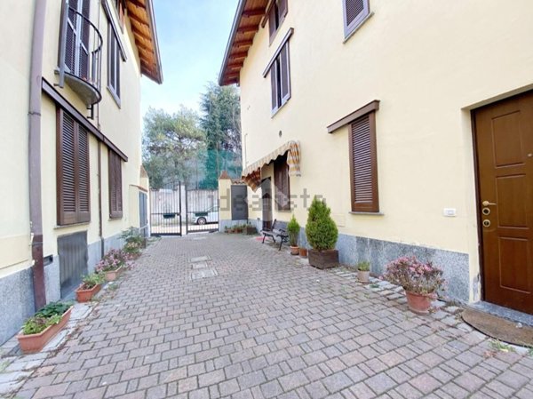 appartamento in affitto a Seregno