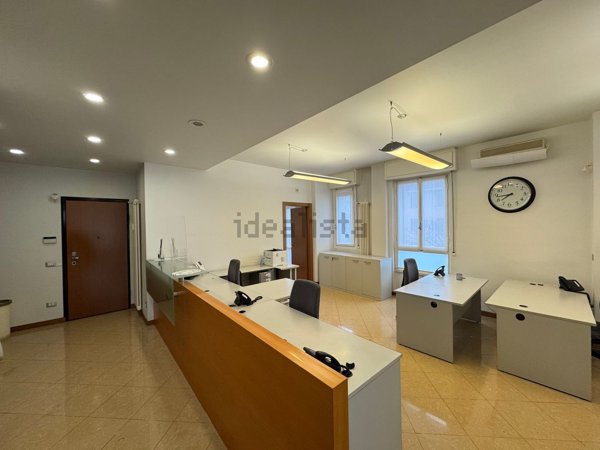 ufficio in affitto a Seregno