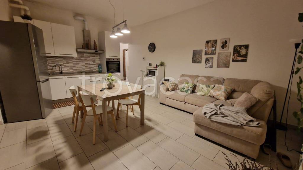 appartamento in affitto a Seregno