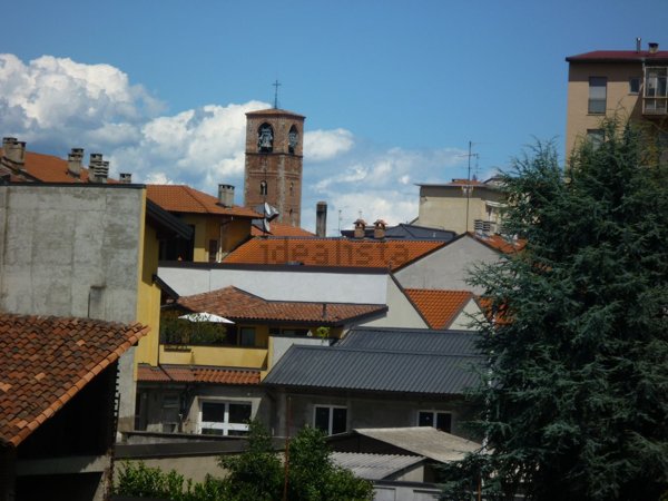 appartamento in affitto a Seregno