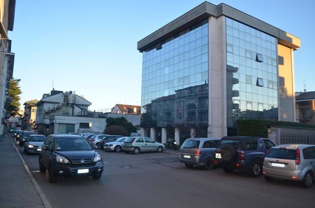 ufficio in affitto a Seregno