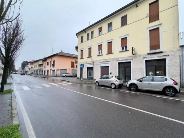 negozio in affitto a Seregno